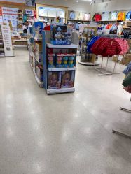-乐友孕婴童(水游城店)