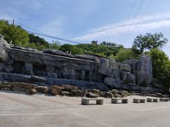 -铜川市金锁关石林