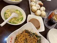 -东泰祥生煎馆(陕西南路店)