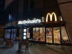 门面-麦当劳(七宝乐购店)