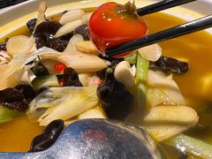-鸽子侯·家宴·平价海鲜(市图书馆店)