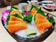 三文鱼刺身-歌行灯日本料理(伊势丹店)