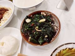 -李与白包子铺(桐梓林店)