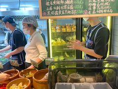 -云阿蛮云南生烫牛肉米线(奉贤路店)