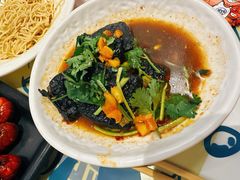 -松哥油焖大虾.小龙虾.黑鸭煲(海岸城店)