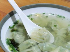 -弄堂咪道-饭香·面香·馄饨香(兴梅店)