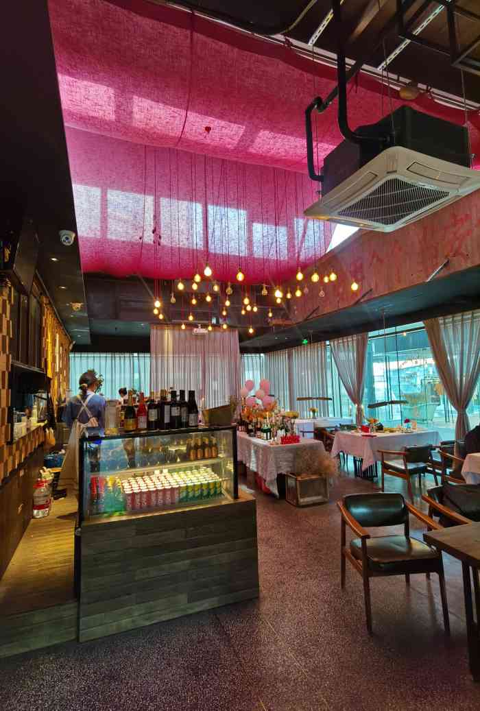 西缘花厨·鲜花西餐厅(运河外滩店)-"妈妈说我好久没带她出来腐败了