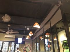 -Thai Market Restaurant( 04 Tran Quoc Toan)