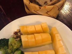 -羽深肉铺 Steak & Wine