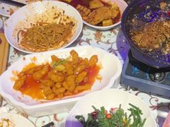 -巴特餐饮6加1音乐餐吧·新疆菜