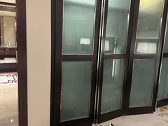 -上海波特曼丽思卡尔顿酒店
