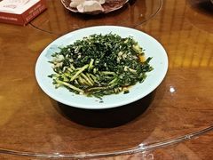 -东口码头·烧鸽子·鱼头泡饼·地方菜(金鹰悦城店)