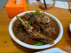 -山里人家土菜馆(茅山店)