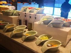 自助调料区-龙之梦万丽酒店青餐厅