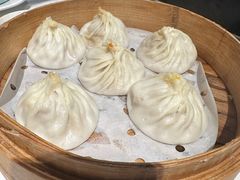 蟹粉小笼-沈大成(南京东路店)