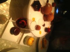 朱古力拼盘-广州四季酒店·佰鲜汇·现代法餐