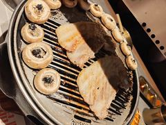 -草家酱蟹炭火烤肉店(珲春南路一店)
