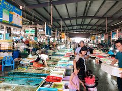 大堂-霞涌市场海鲜摆卖区