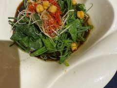 -伊带伊路新疆美食府(呼家楼店)