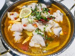 版纳酸汤鱼-云尊府云南菜(华宇购物中心店)