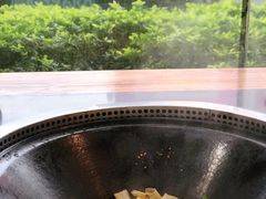 -老刘生态大鱼坊铁锅炖鱼(赛马场店)