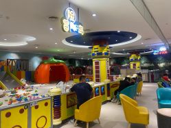 -meland亲子乐园·派对·研学(淄博万象汇店)