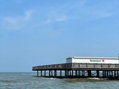 -北戴河碧螺塔海上酒吧公园