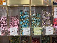 -VENCHI 闻绮(上海佛罗伦萨小镇店)