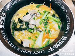 -灵芝妹子海鲜米线(劳动公园店)