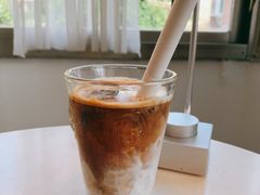 -巴浪鱼咖啡馆 Local Fish
