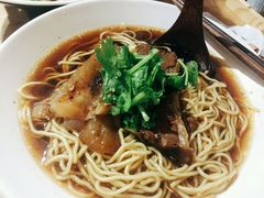 半斤半肉拉面-厝内小眷村(天河南一路店)