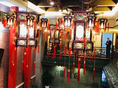 -梅龙镇酒家(南京西路总店)