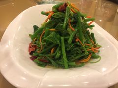 -唐乐宫·歌舞剧院餐厅