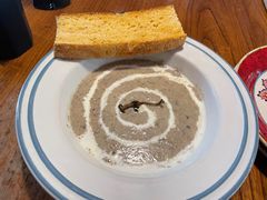 -I HOLIC艾豪丽披萨(KKone店)