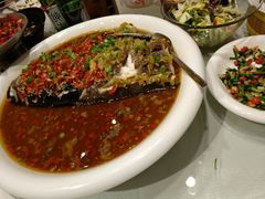 东方红剁椒鱼头皇-东方红酒楼(知春路店)