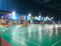 -铸信羽毛球俱乐部