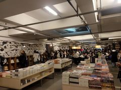 -先锋书店(五台山总店)