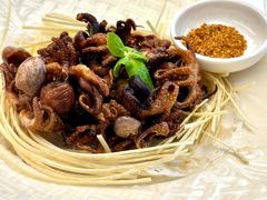 -品海楼·大连海胆锅贴馆(东港店)