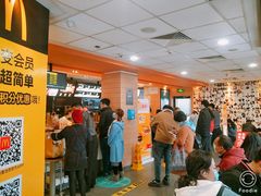 -麦当劳(卫星广场店)