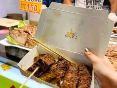 -六合夜市