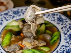 清鸡汤浸黑松露云吞-丰尔粥食·顺德鱼生·干蒸排骨顺德菜(大良分店)