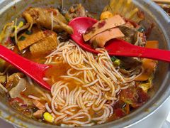 -铁锅哥米线