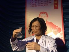 -金石蜡像馆