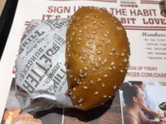 -The Habit Burger Grill 哈比特汉堡(爱琴海店)