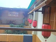 -绿草地·湘菜(酃湖师院店)