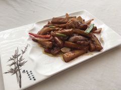 法式鹅肝炒杂菌-頂好酒家·经典粤菜(海信广场店)