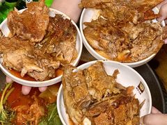 -喇喇排骨火锅·传统韩式脊骨汤(望京西园总店)