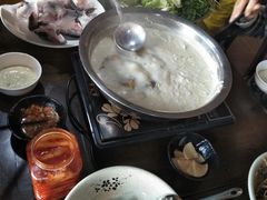 -夏屿湖畔.落日湖景餐厅(普者黑景区店)