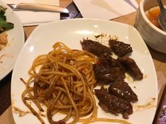 -必胜客(城西银泰店)