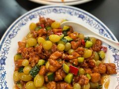 葡萄鸡丁-郑小二山东特色炒鸡店(红小巷店)